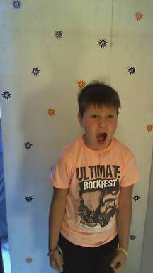 shout2019-09-14-18-12-47-389