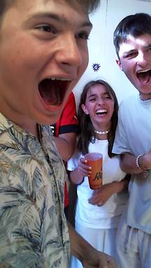 shout2023-07-08-18-49-16-202