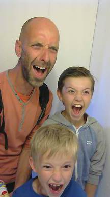 shout2016-06-25-14-56-35-204