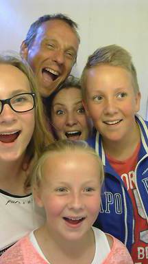 shout2016-06-25-16-10-54-938