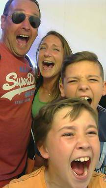 shout2016-06-25-17-20-14-307