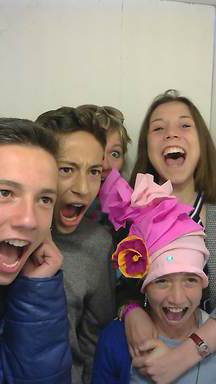 shout2016-06-25-18-55-35-115
