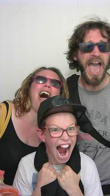 shout2016-06-26-18-10-51-835