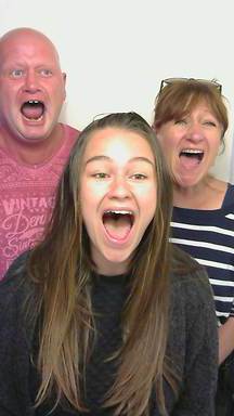 shout2016-06-26-18-37-18-353