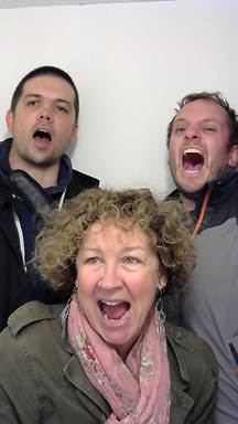 shout2015-10-15-07-19-41-046