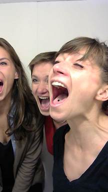 shout2015-10-15-07-41-24-487