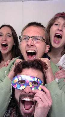 shout2015-10-15-08-34-43-690
