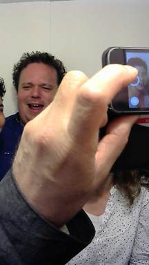 shout2015-10-15-09-08-02-390