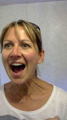 shout2015-09-19-16-16-39-428