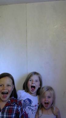shout2015-09-19-16-34-05-453