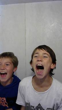 shout2015-09-19-17-09-30-722
