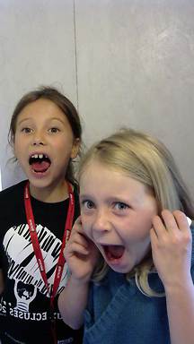 shout2015-09-19-17-20-14-026