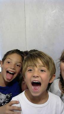 shout2015-09-19-17-21-22-554