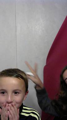 shout2015-09-19-21-35-00-522