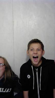 shout2015-09-19-21-42-11-648