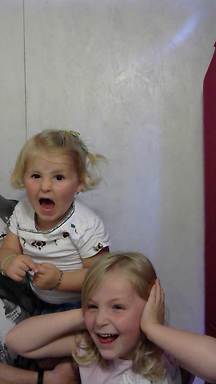 shout2015-09-20-16-25-24-623