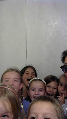 shout2015-09-20-16-40-56-015