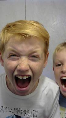 shout2015-09-20-16-42-44-191