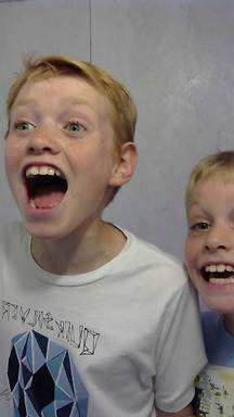 shout2015-09-20-16-43-12-457