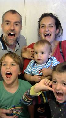 shout2015-09-20-18-13-07-844
