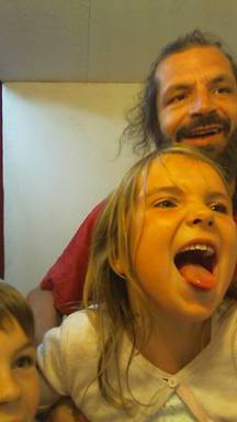 shout2016-09-17-15-30-28-181