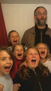 shout2016-09-17-20-53-50-349