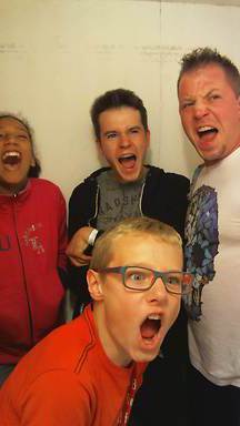shout2016-07-08-15-09-13-520