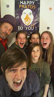 shout2017-11-04-22-01-54-087