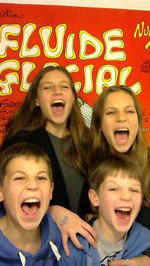 shout2015-10-23-16-38-19-933