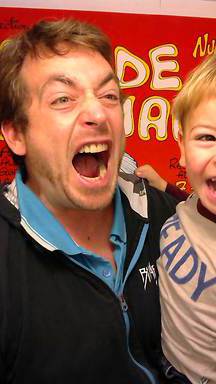 shout2015-10-24-12-59-48-116