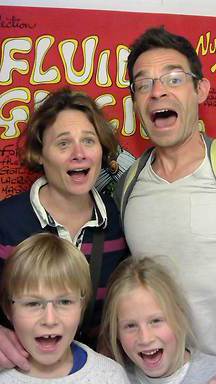 shout2015-10-24-15-59-37-035