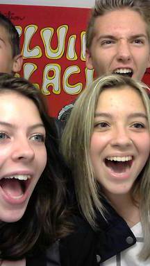 shout2015-10-24-16-45-51-964