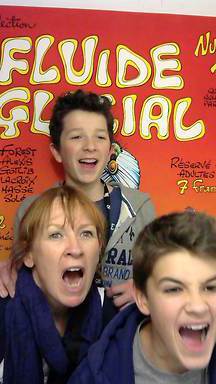 shout2015-10-24-18-04-46-170