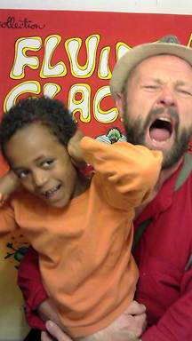 shout2015-10-25-11-56-13-895