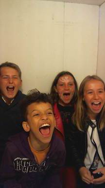 shout2016-09-04-14-53-51-867