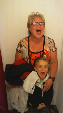 shout2016-09-04-16-02-54-096