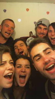 shout2016-12-04-01-24-48-768