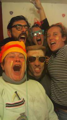 shout2016-12-04-02-19-19-885