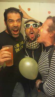 shout2016-12-04-02-29-58-327